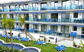 Azahar Beach Blue Apartments & Spa